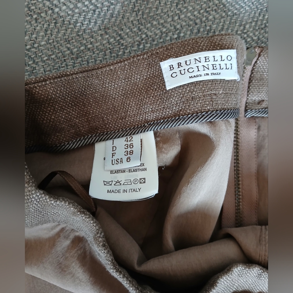 Brunello Cucinelli Layered Midi Silk Skirt in Beige. Size 6 - Picture 7 of 8